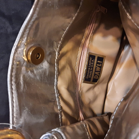 Purse - Picture 3 of 4